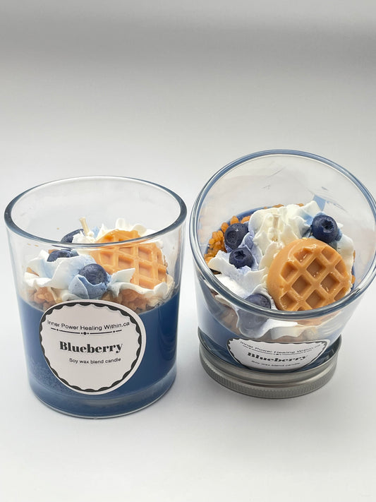 Blueberry scented candle