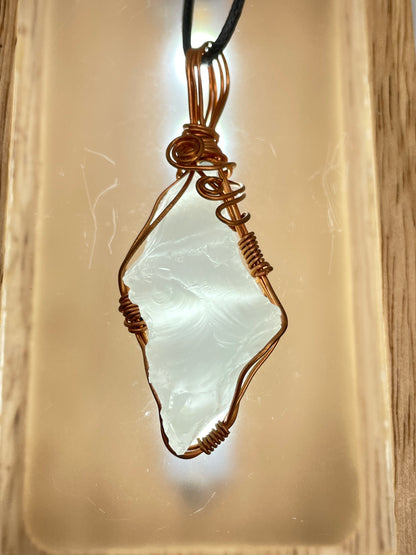 Cats Eye White Andara Pendant