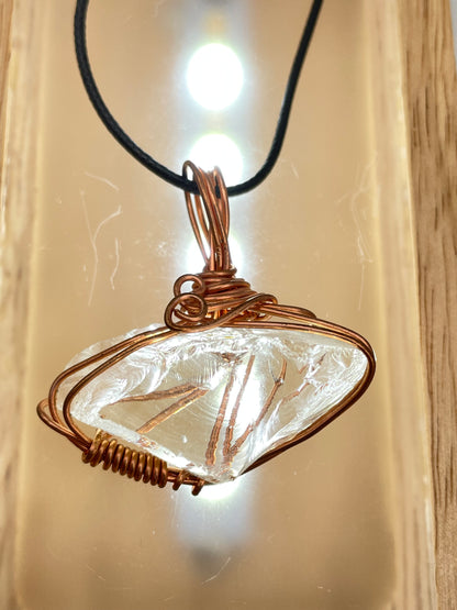 Clear Andara Pendant